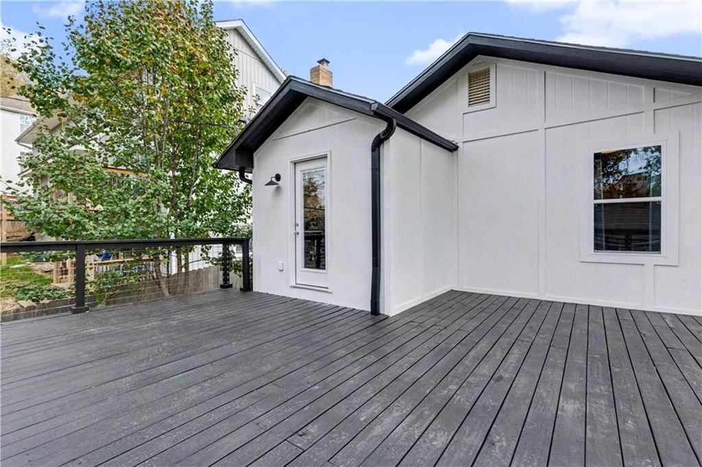 4618 Bell Street — photo 18