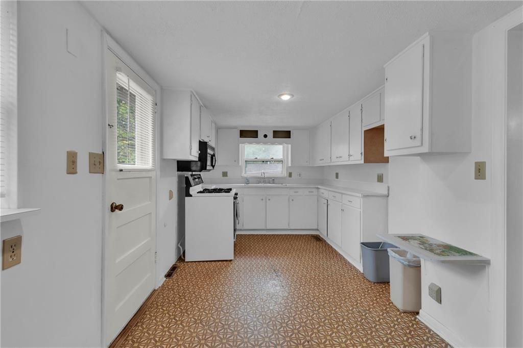 6009 Marion Avenue — photo 8