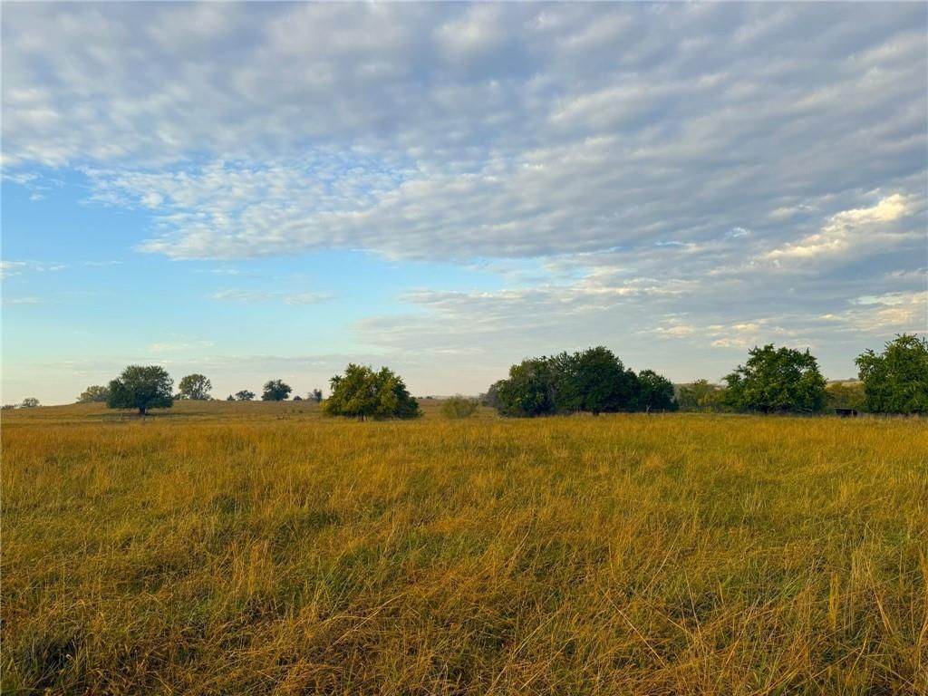 134 N 1150 Road — photo 15