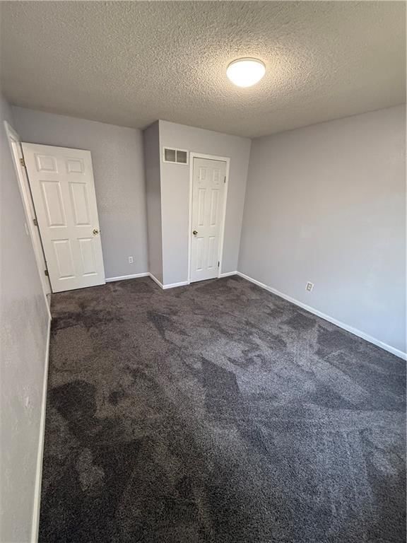 Photo 15 of 23 - 1613 S 5th Street