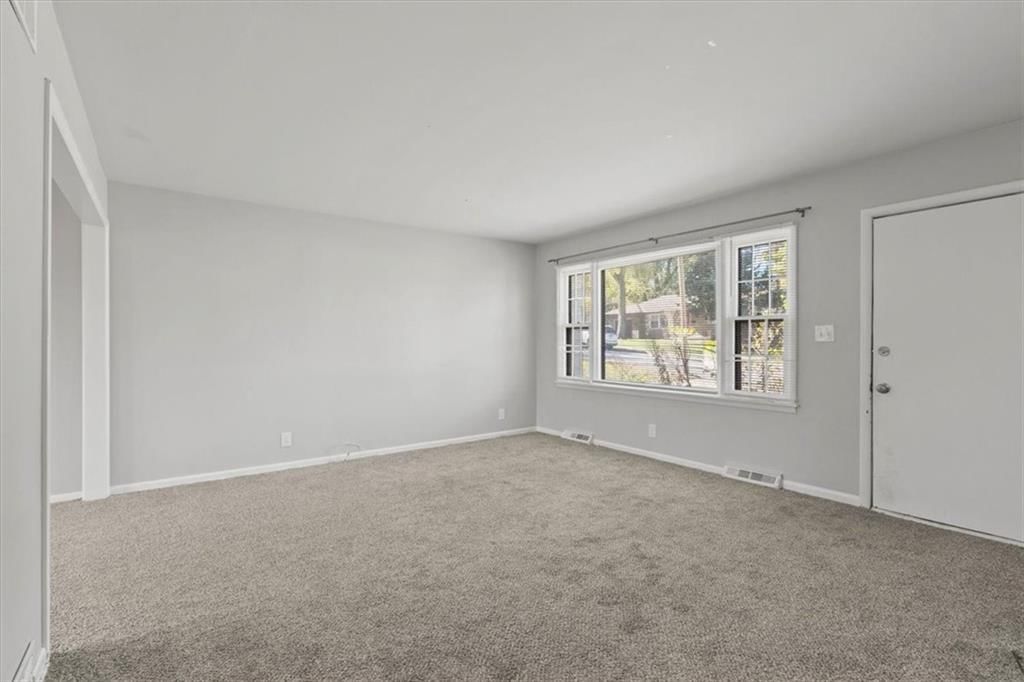 11203 Cleveland Avenue — photo 2