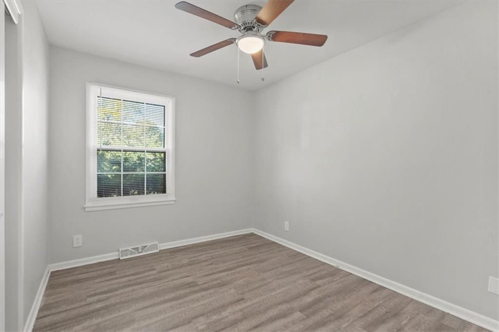 11203 Cleveland Avenue — photo 9