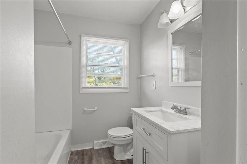 11203 Cleveland Avenue — photo 10