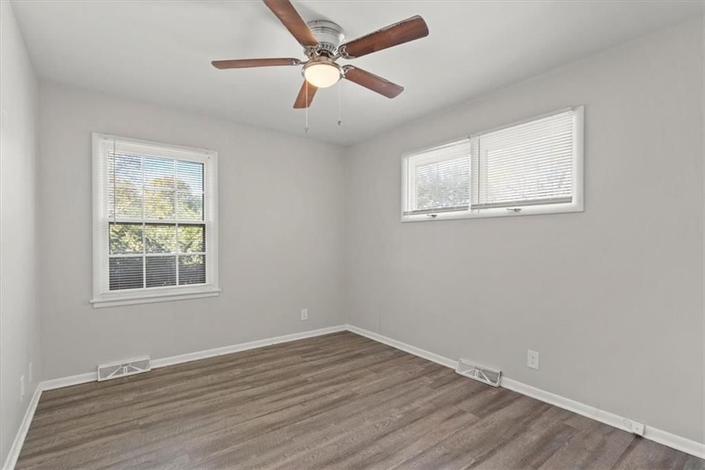 11203 Cleveland Avenue — photo 12