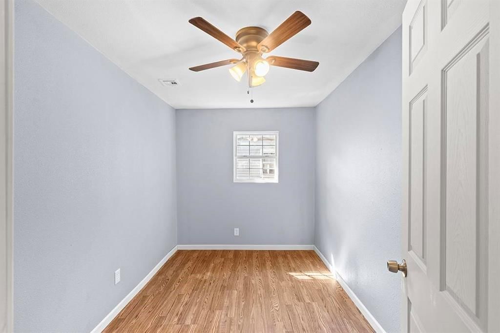 2704 Crawford Avenue — photo 7