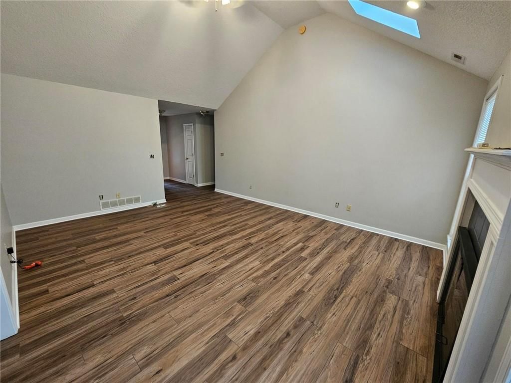 1109 N Leonard Road — photo 3