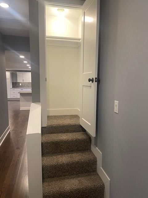 1030 Douglas Street — photo 16