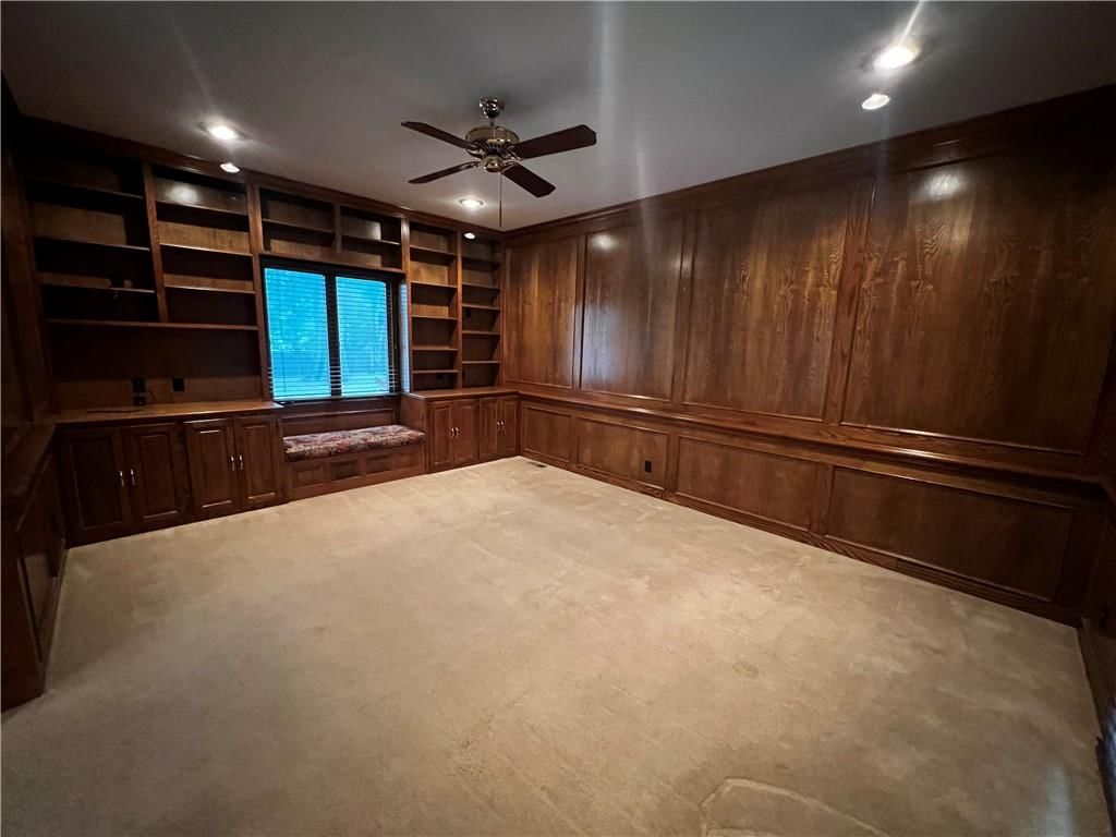 3905 W 101st Terrace — photo 11