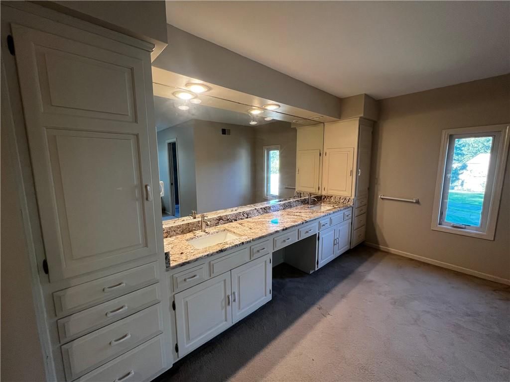 3905 W 101st Terrace — photo 24