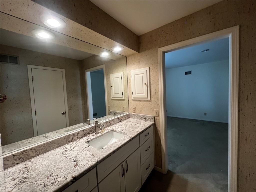 3905 W 101st Terrace — photo 34