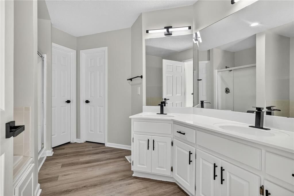 21309 W 56th Street — photo 15