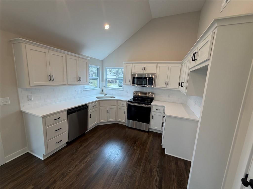 1209 Noah Lane — photo 35