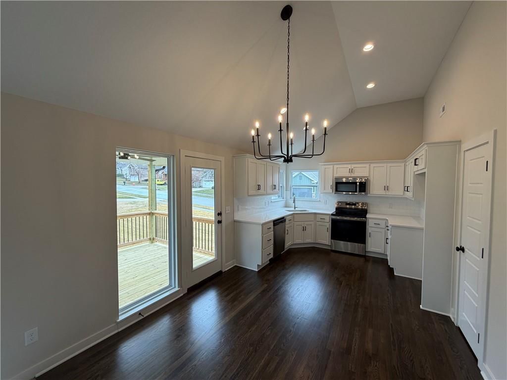 1209 Noah Lane — photo 37