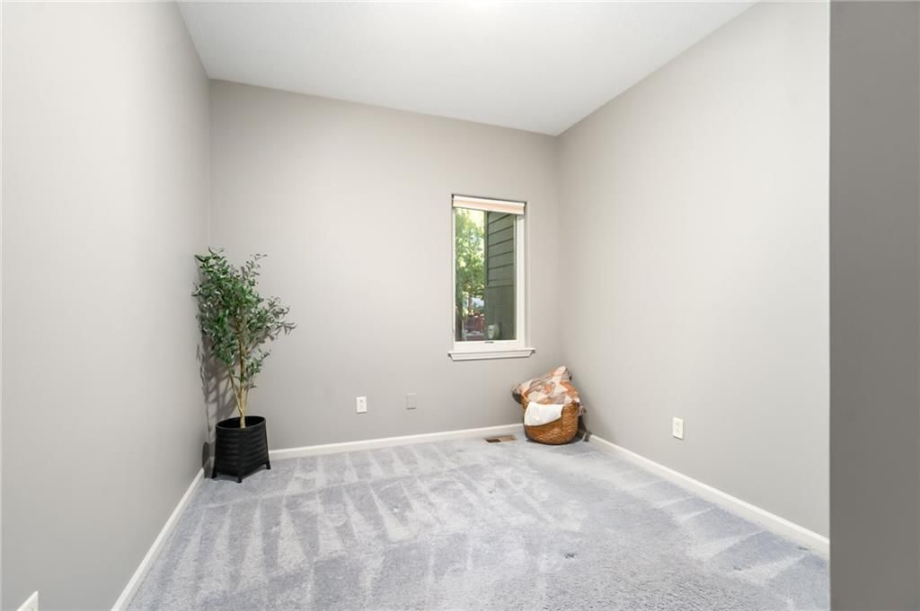 1218 Delaware Street — photo 13