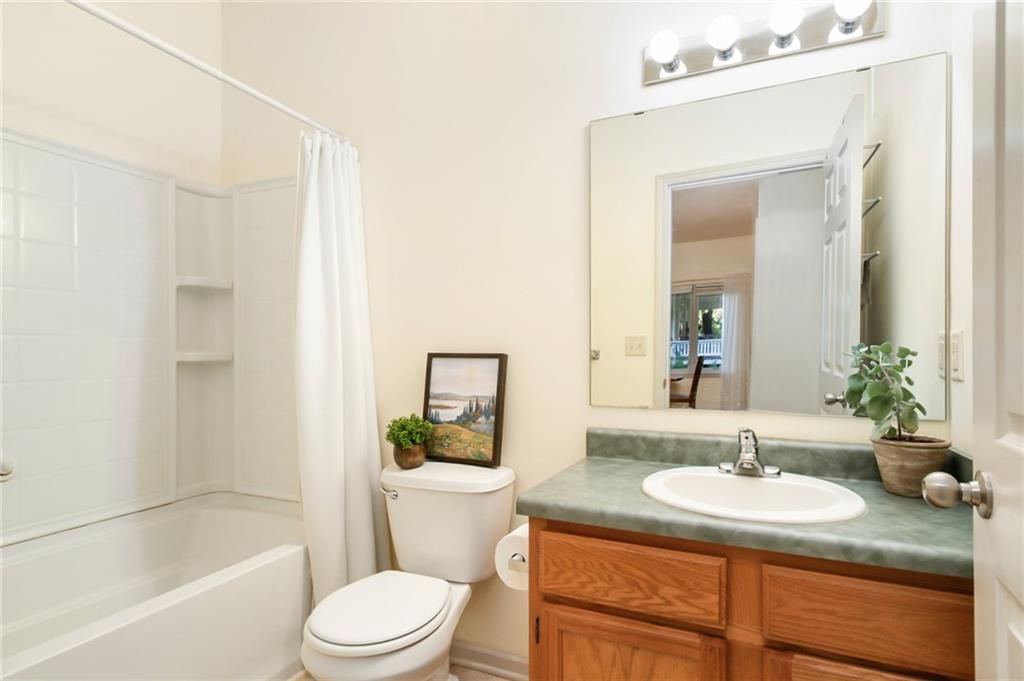 1218 Delaware Street — photo 15