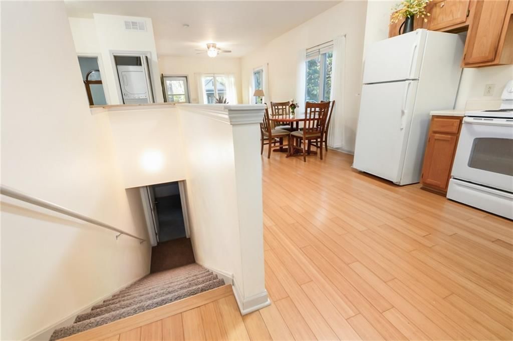 1218 Delaware Street — photo 18
