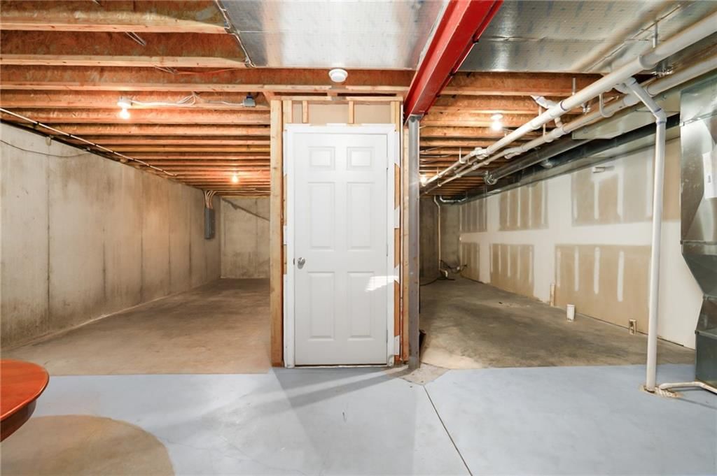 1218 Delaware Street — photo 20