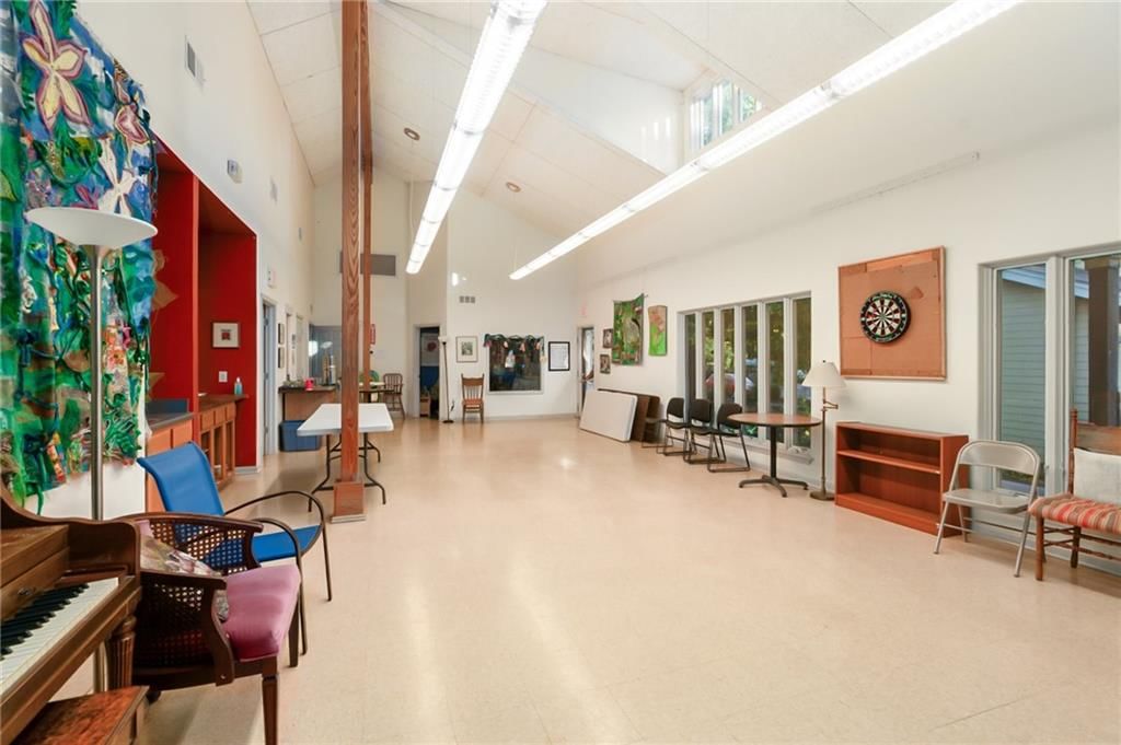 1218 Delaware Street — photo 38