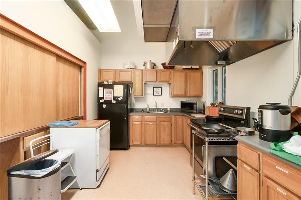 1218 Delaware Street — photo 39