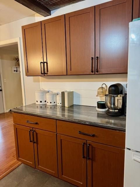 602 W Broadway Street — photo 15