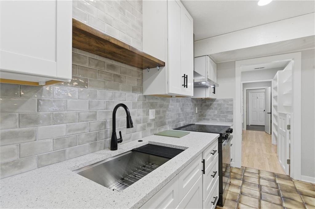 1606 Lynn Road — photo 17