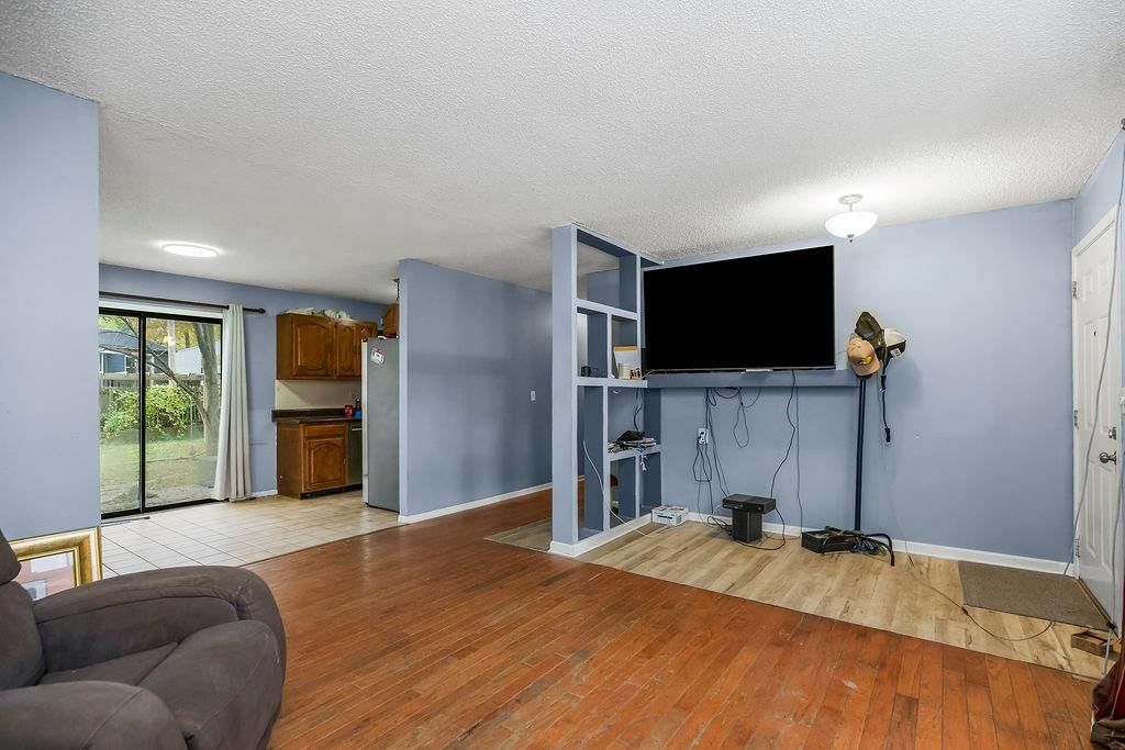 1504 N Emery Street — photo 5