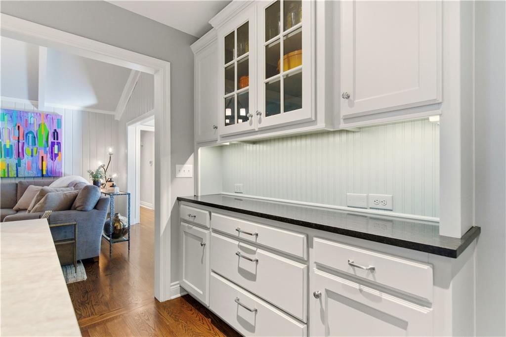 3204 W 81st Terrace — photo 23