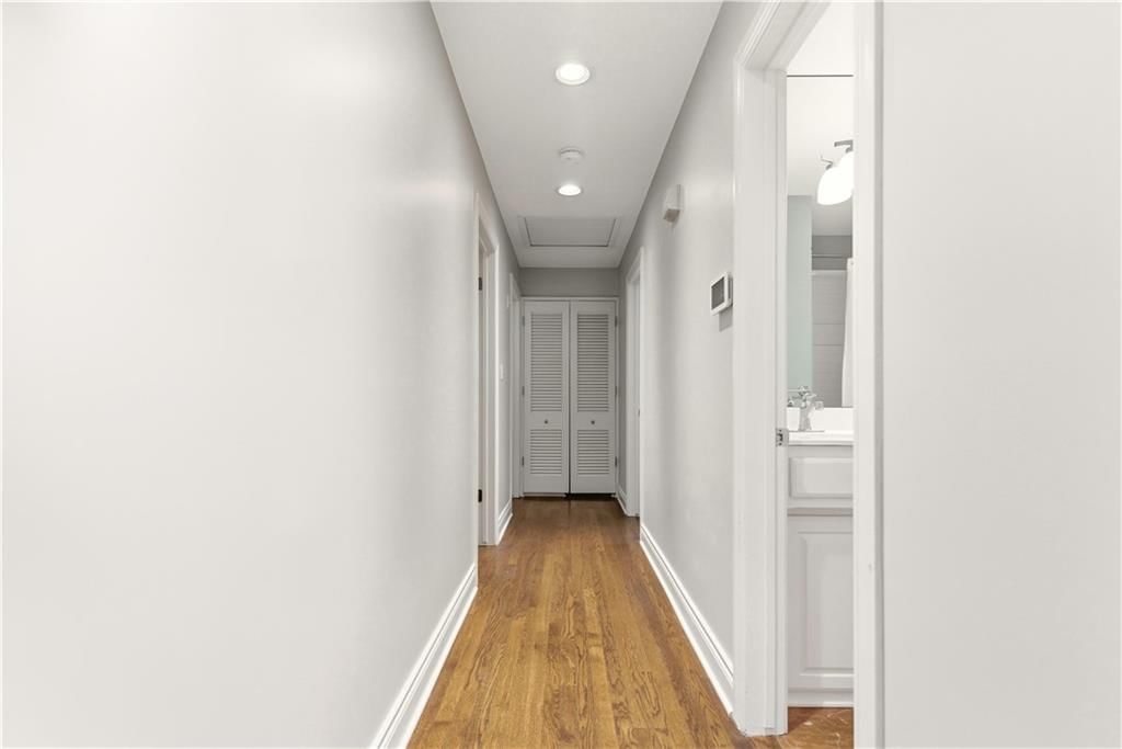 3204 W 81st Terrace — photo 37