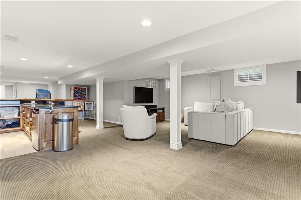 3204 W 81st Terrace — photo 52
