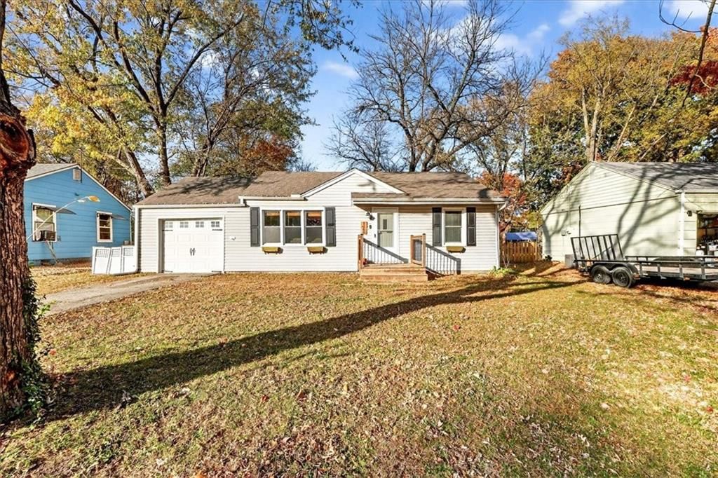 1100 E Cedar Street, Olathe, KS