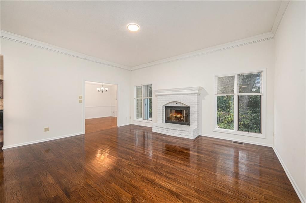 130 SE Somerset Court — photo 6
