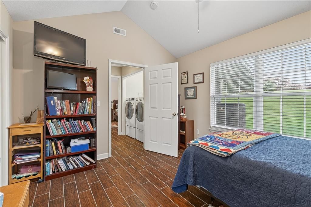 23154 W 71 Terrace — photo 7