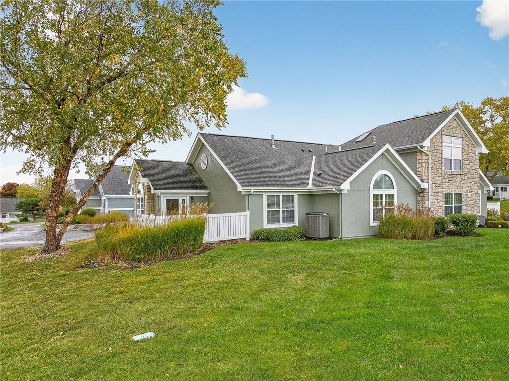 23154 W 71 Terrace — photo 18