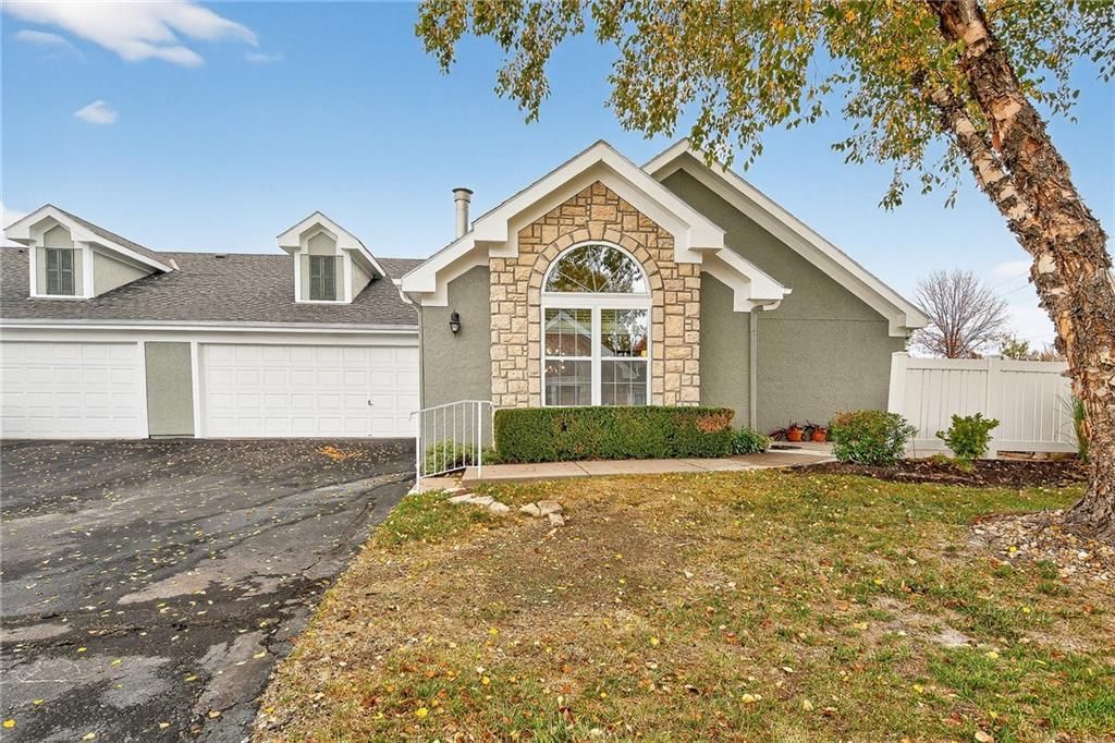 23154 W 71 Terrace — photo 19
