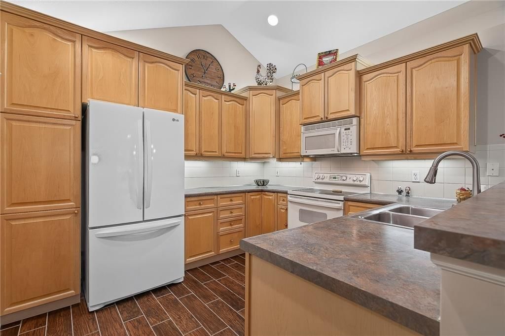 23154 W 71 Terrace — photo 26