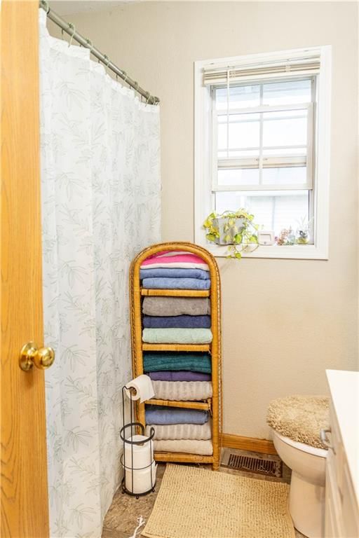 261 W Jackson Street — photo 14