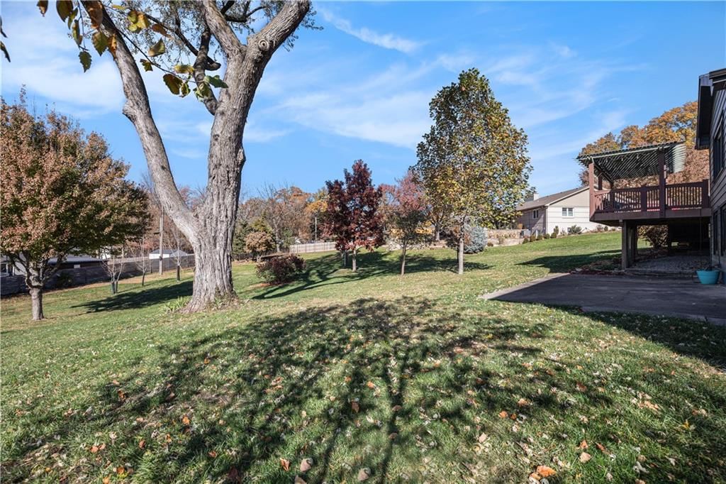 36 NE Normandy Lane — photo 33