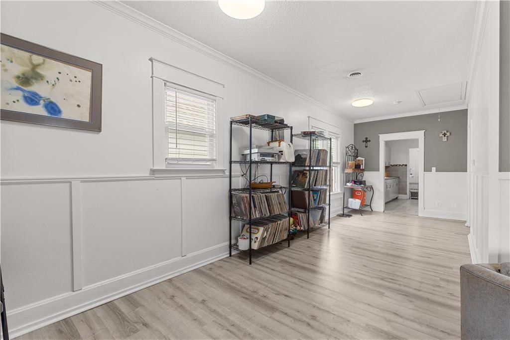 69 N Valley Street — photo 5