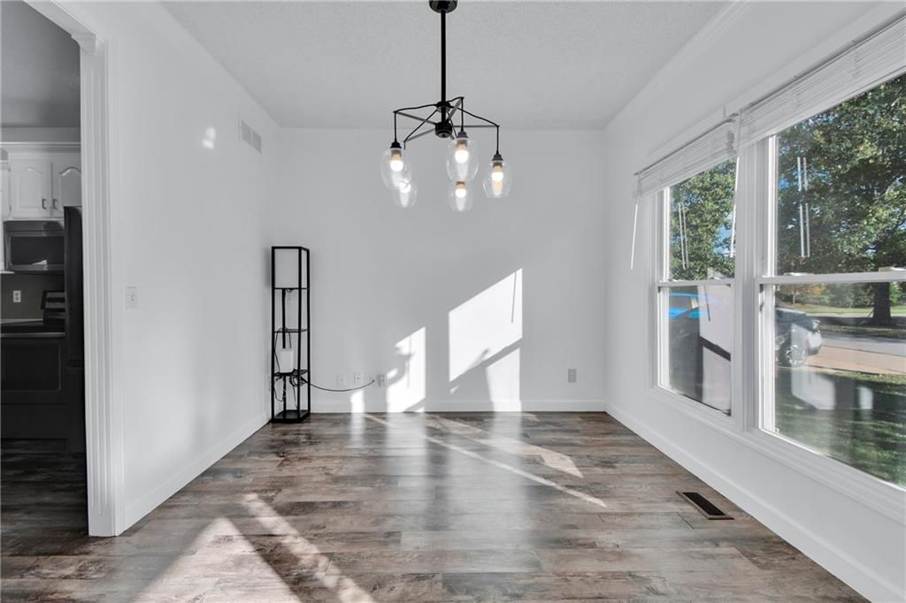 16710 W 157th Street — photo 4