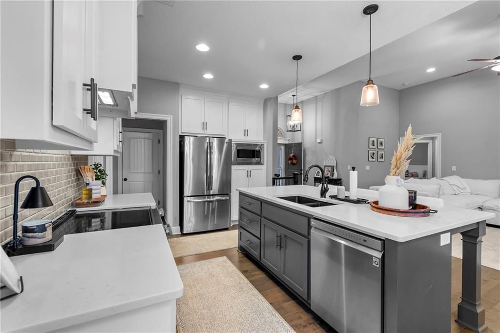 4812 SW 5th Street — photo 10