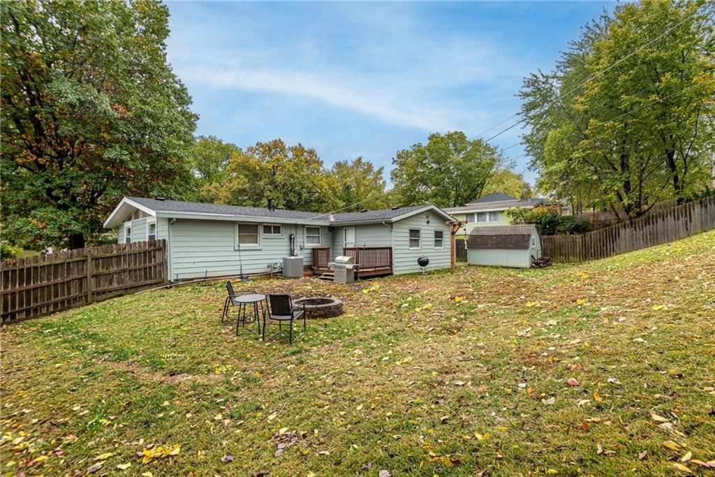 5708 N Woodland Avenue — photo 23