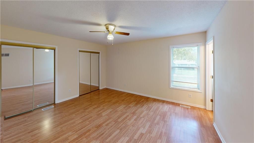409 Sheidley Avenue — photo 4