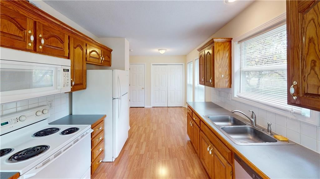 409 Sheidley Avenue — photo 5