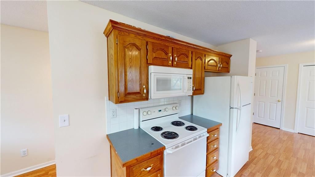 409 Sheidley Avenue — photo 8