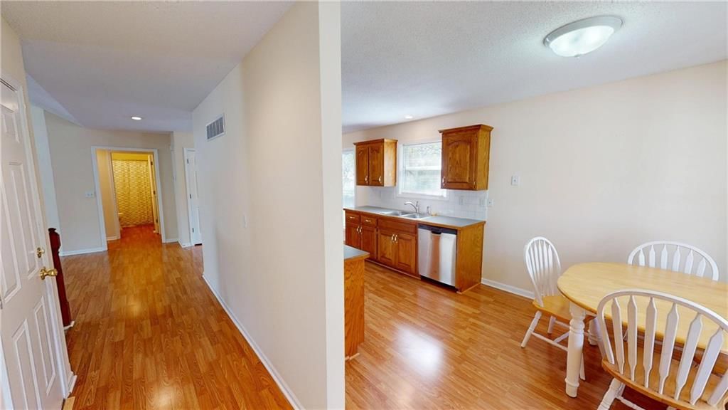 409 Sheidley Avenue — photo 12