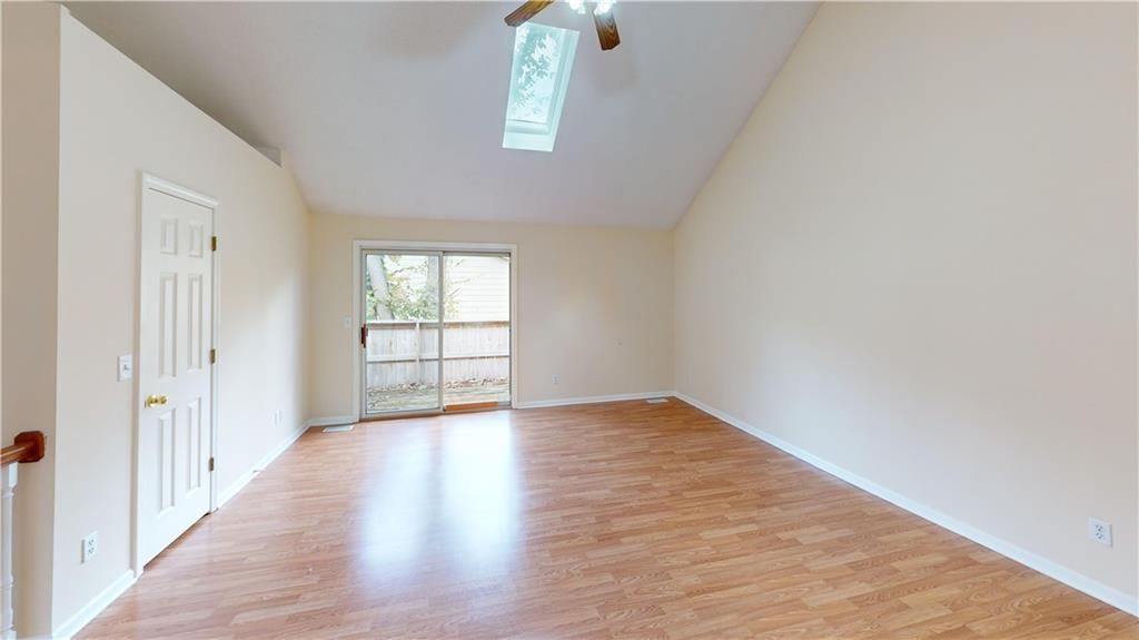 409 Sheidley Avenue — photo 14