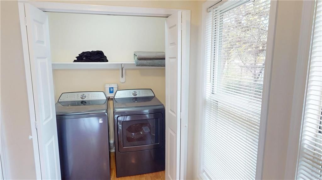 409 Sheidley Avenue — photo 17