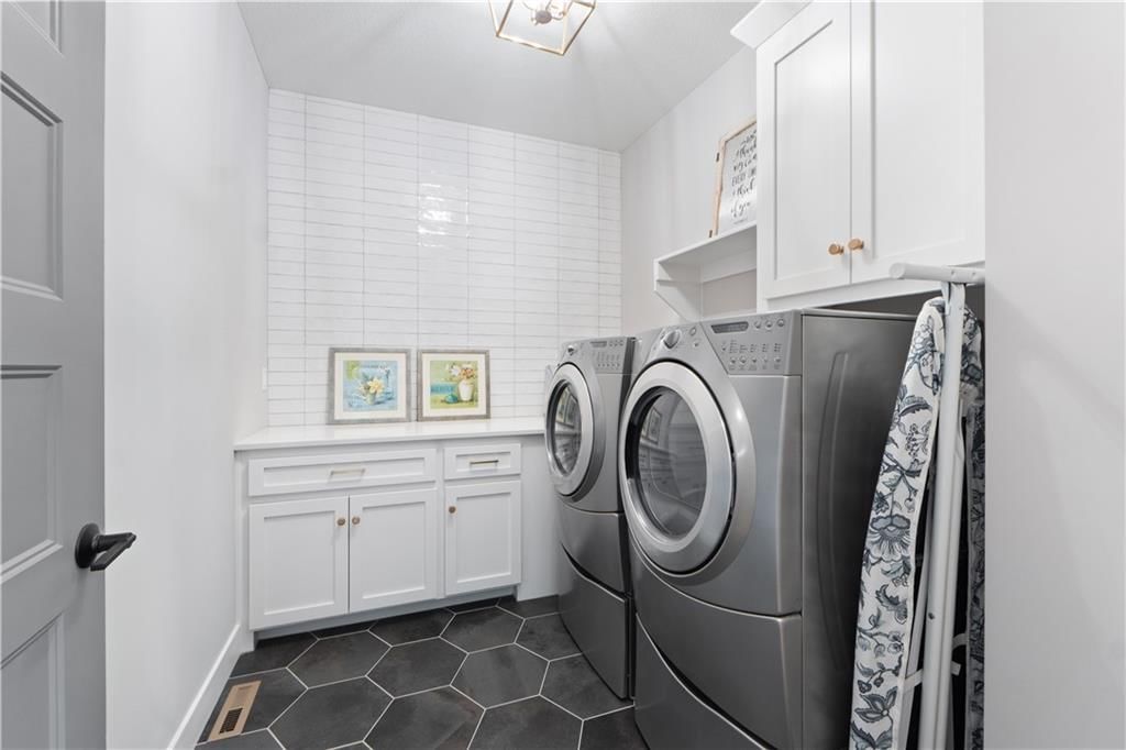 23717 W 118th Terrace — photo 38