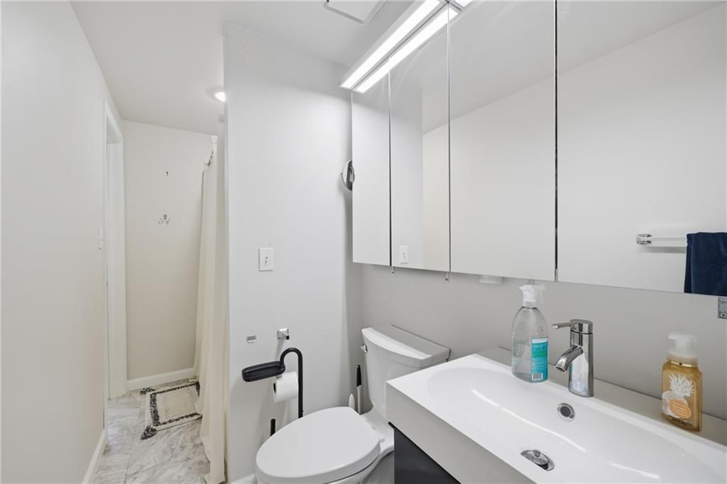 812 N Union Street — photo 10