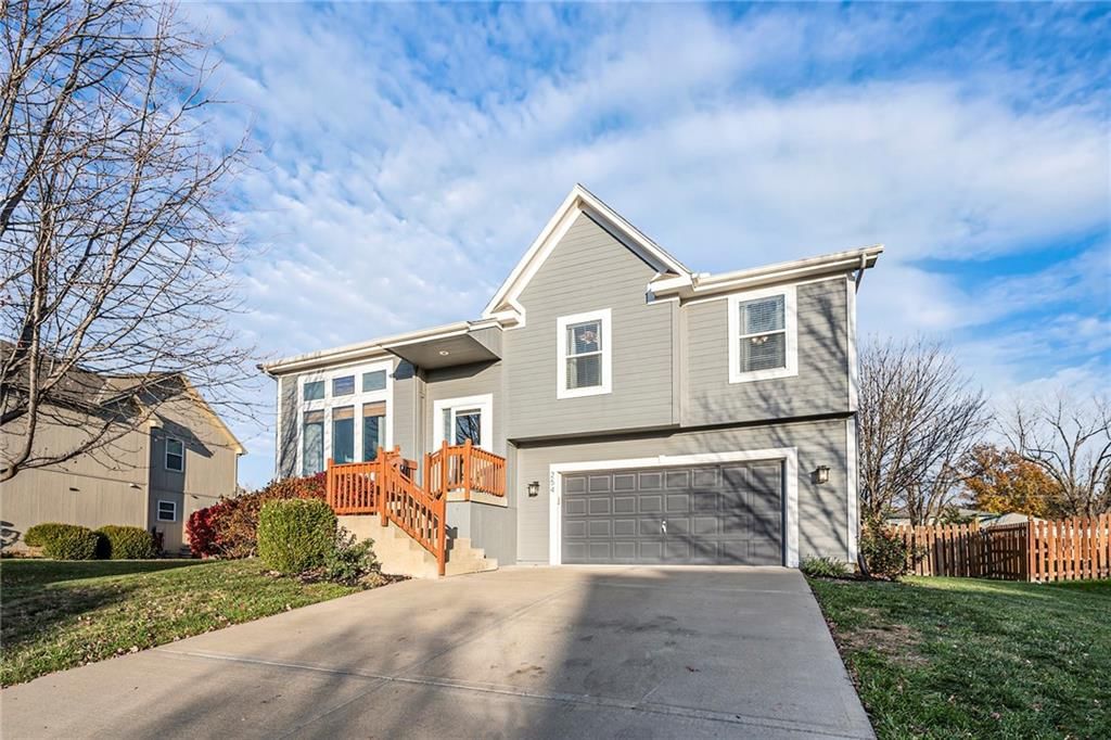254 W Cheyenne Street — photo 3